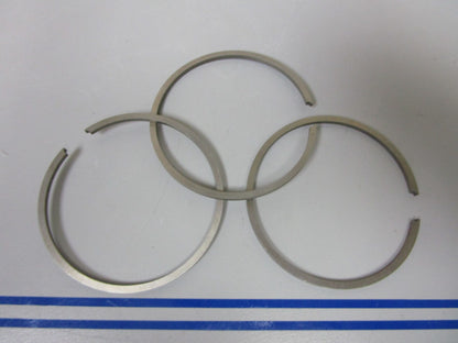 *NEW OEM* 0770 OMC Johnson Evinrude 3 Piston Ring Set 378419 0378419