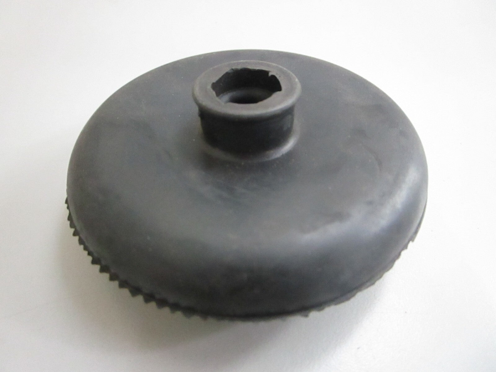 *NEW OEM* 0820 Volvo Penta Bellow 832760