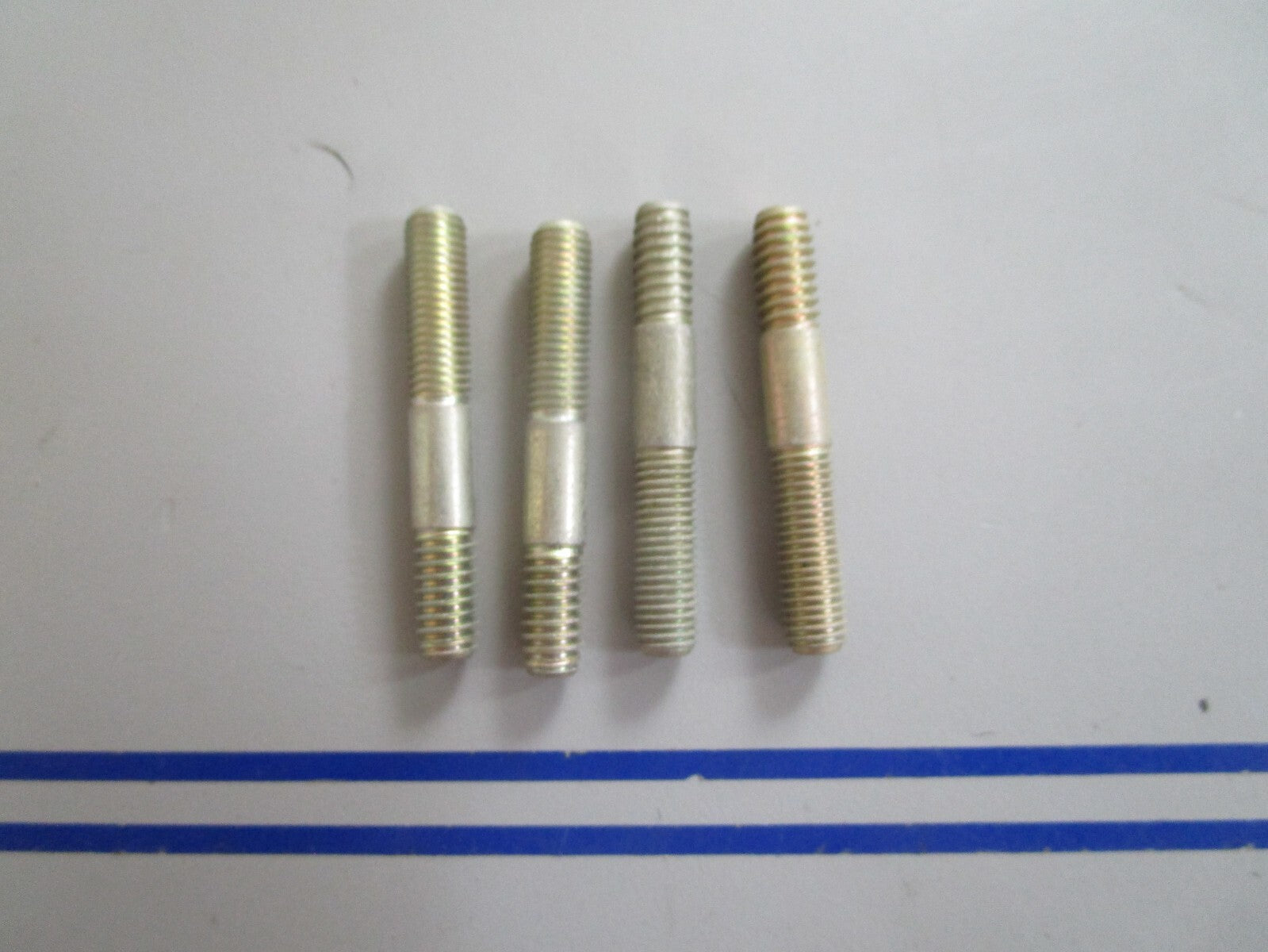 *NEW OEM* (LOT OF 4) 0810 Mercury Quicksilver Stud 16-79661