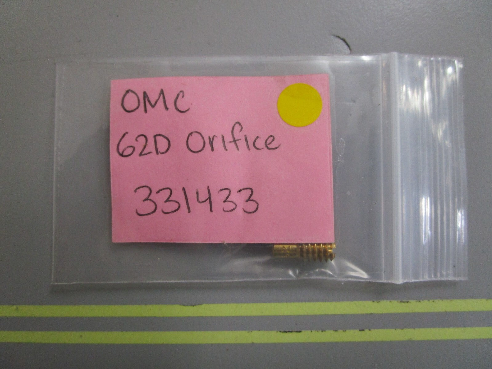 *NEW OEM* 0810 OMC Johnson Evinrude 62D Orifice 331433 0331433