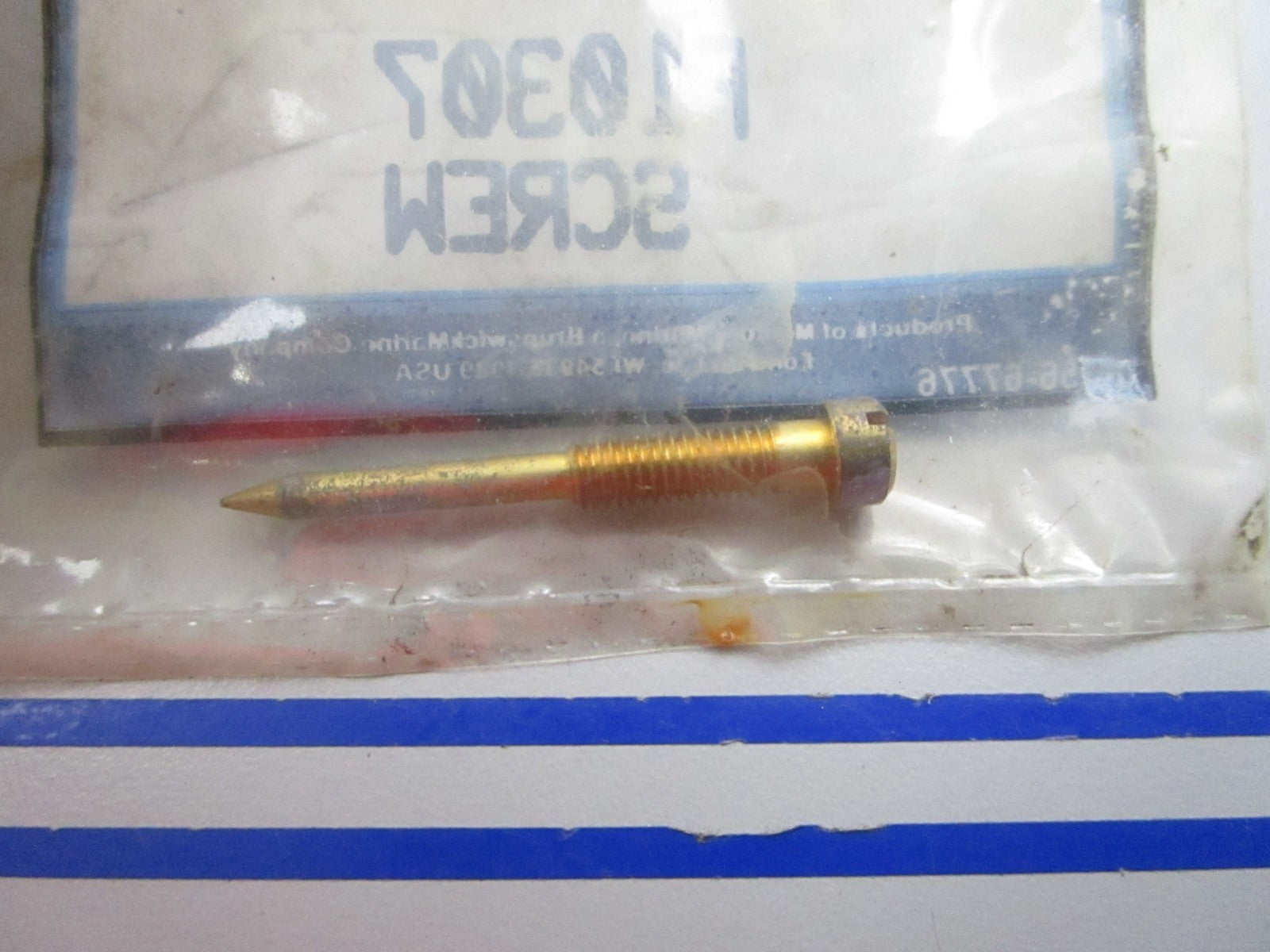 NEW OEM F10307 Mercury Quicksilver Screw 0810