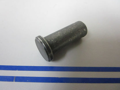 *NEW OEM* 0810 Volvo Penta Clevis Pin 913158-2