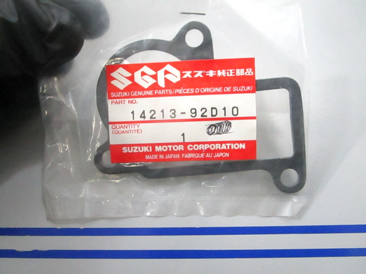 *NEW OEM* 0810 Suzuki Gasket 14213-92D10