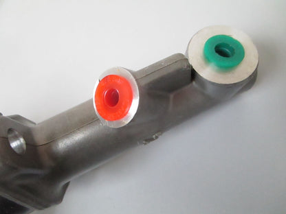 *NEW OEM* 0720 Crown Forklift Master Cylinder 88064