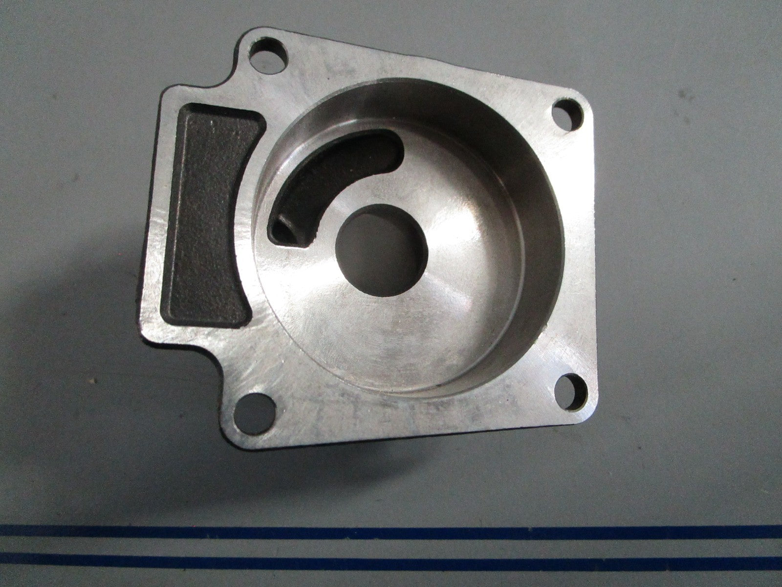 NEW OEM 17411-96302 Suzuki Water Pump Housing 0820