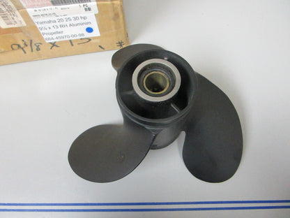 *NEW OEM* 0720 Yamaha 20 25 30 hp 9⅛ x 13 SS RH Propeller 664-45970-00-98