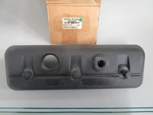 NEW OEM 3854949 Volvo Penta Valve Cover 0820