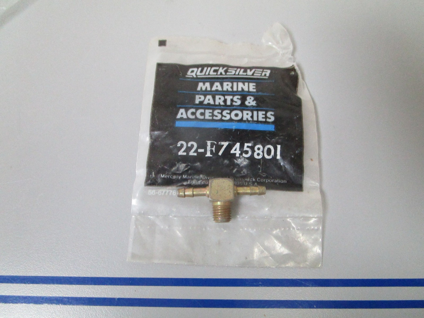 NEW OEM 22-F745801 Mercury Force Fitting 0810