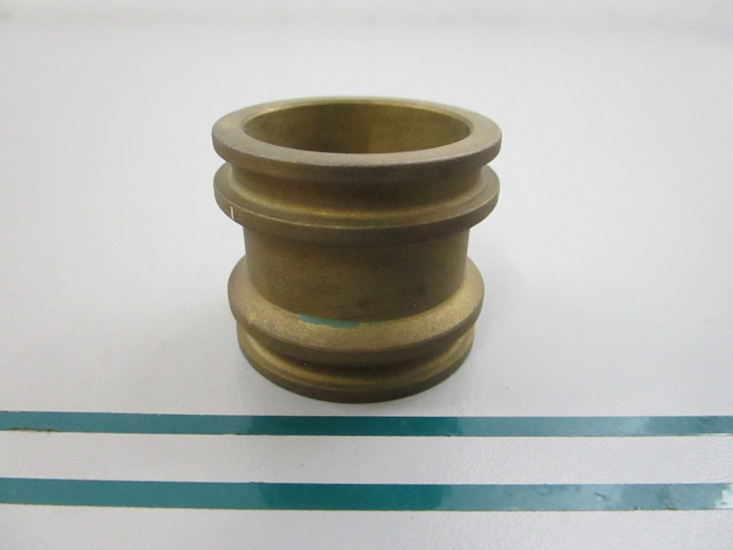 NEW OEM 842966 Volvo Penta Pipe Seal 0810