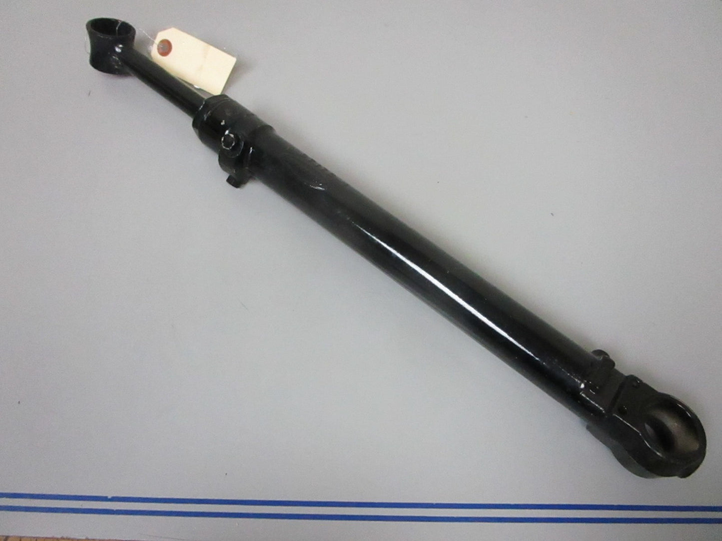 NEW OEM Mercury Mercruiser 87173A10 1978 120 140 1982 165 Trim Cylinder Ay 0720
