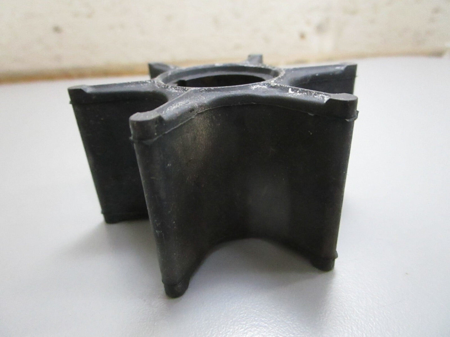 *NEW OEM* 0820 Tohatsu Impeller 3B7-65021-0