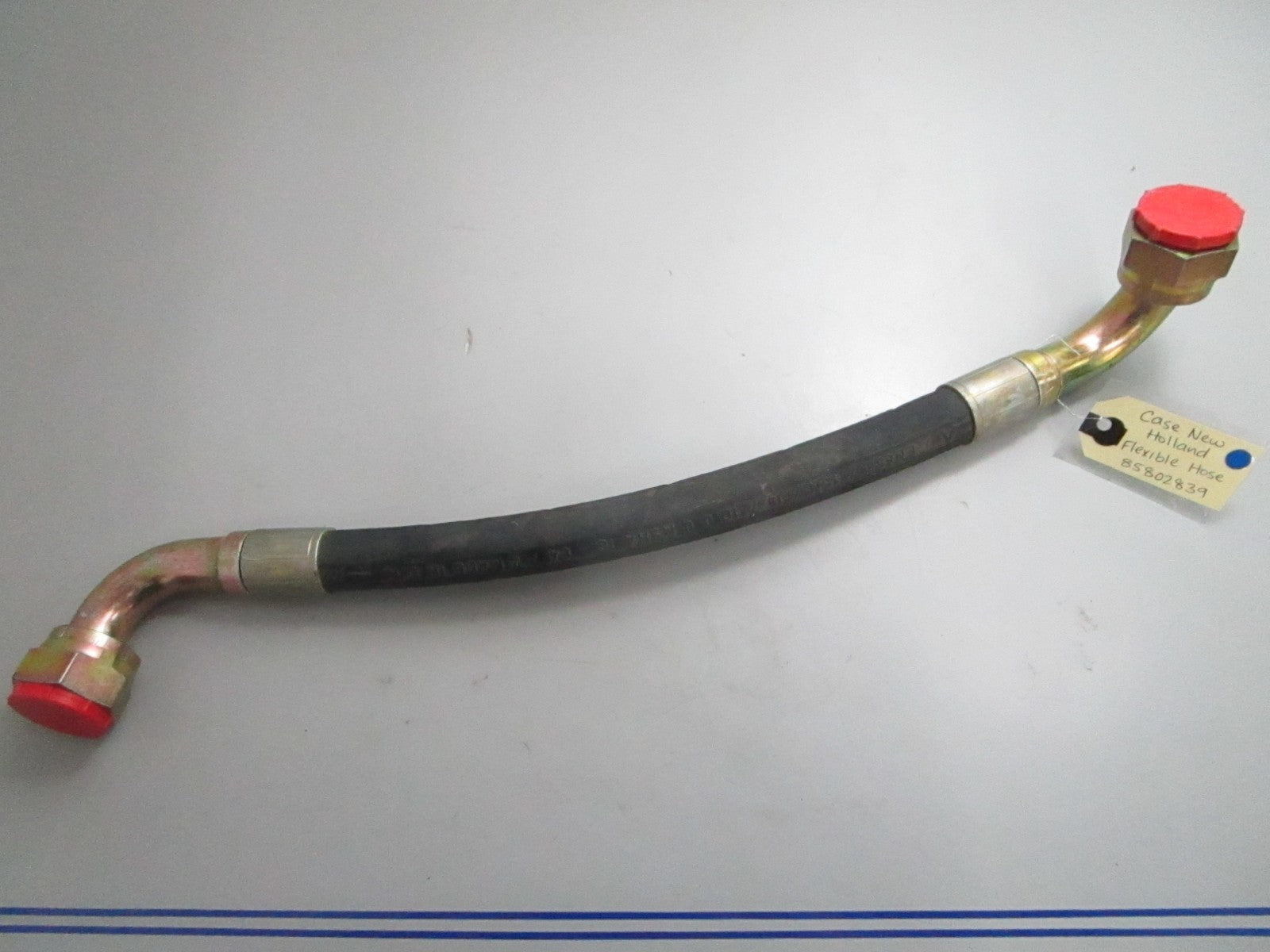 *NEW OEM* 0820 Case New Holland Flexible Hose 85802839