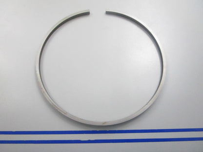 NEW OEM 323749 0323749 OMC Johnson Evinrude Ring 0810