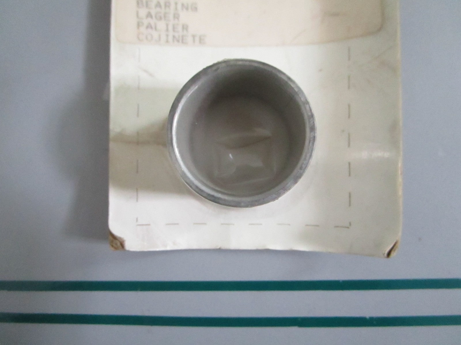NEW OEM 3875309 Volvo Penta Bearing 0820