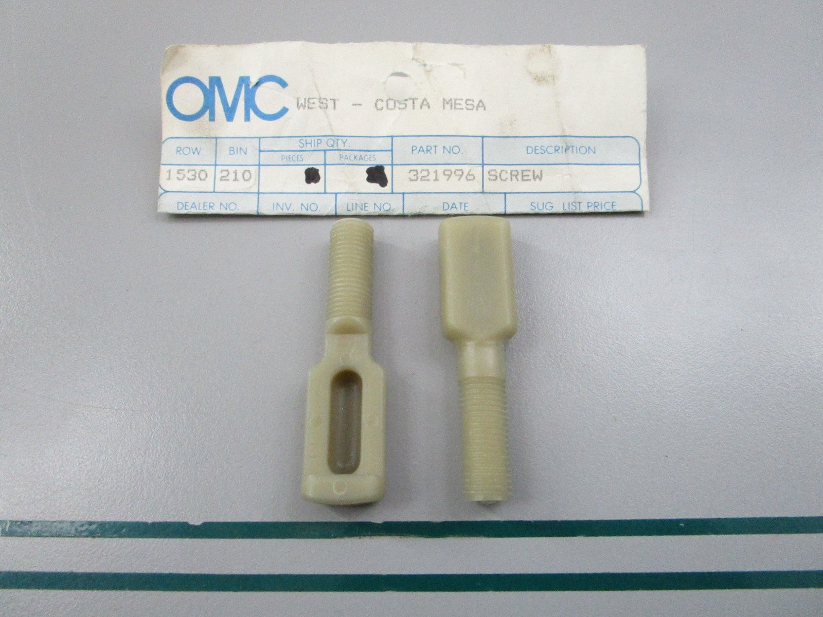 NEW OEM (LOT OF 2) 321996 0321996 OMC Johnson Evinrude Adjustment Screw 0810