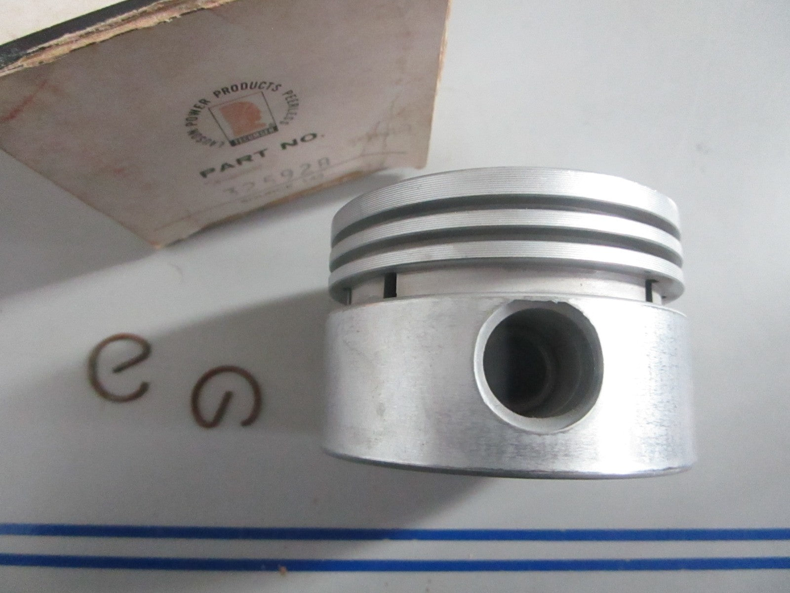 NEW OEM 32592B Tecumseh Piston 0820