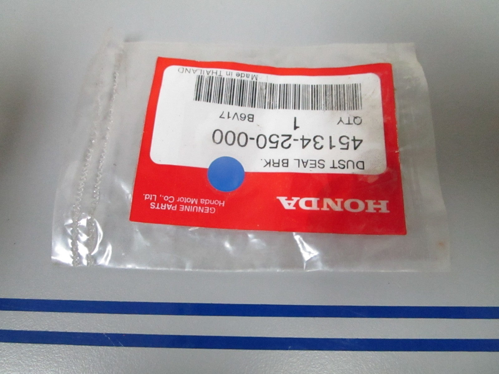 NEW OEM 45134-250-000 Honda Brake Dust Seal 0720