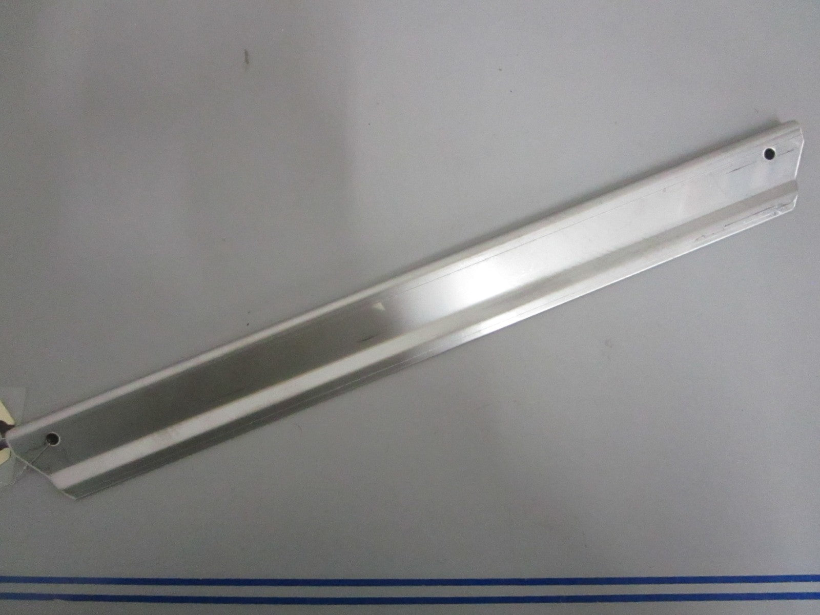 NEW OEM J17-78181-00-00 Yamaha Plate 0820