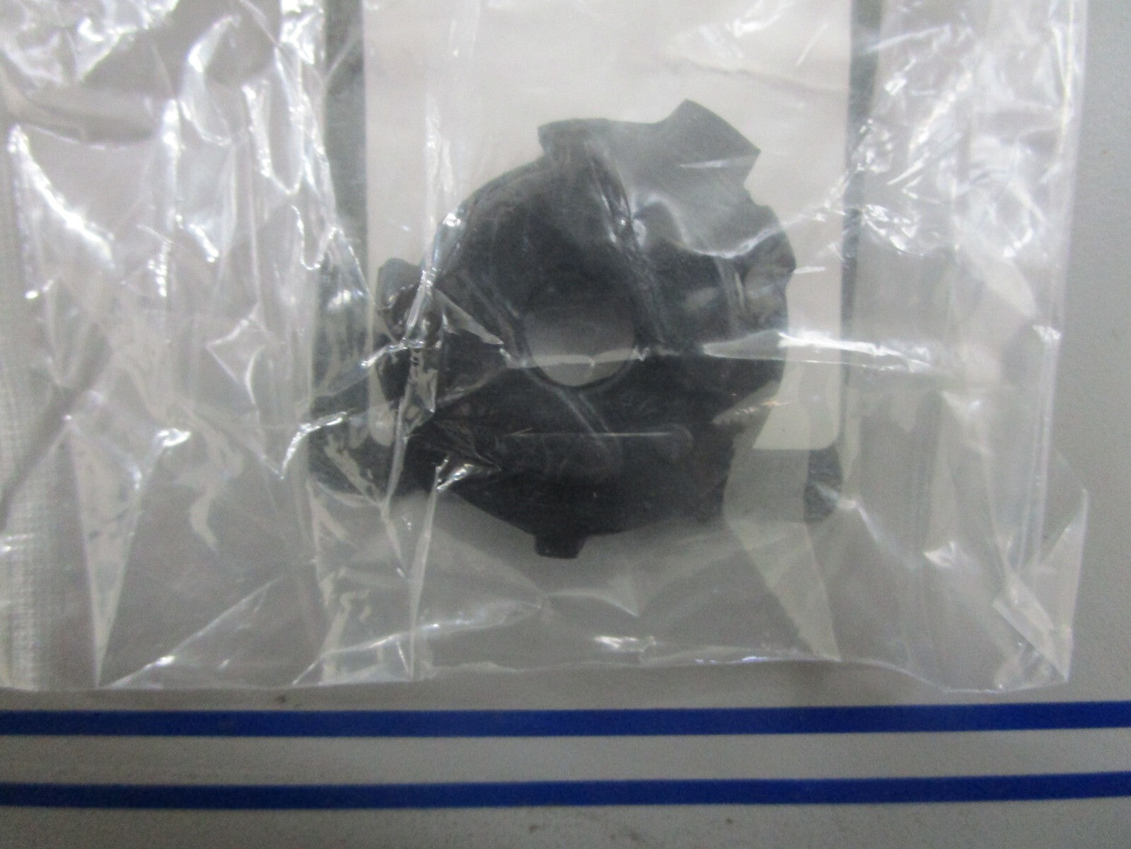 *NEW OEM* 0770 OMC Johnson Evinrude Holder 5033377 05033377