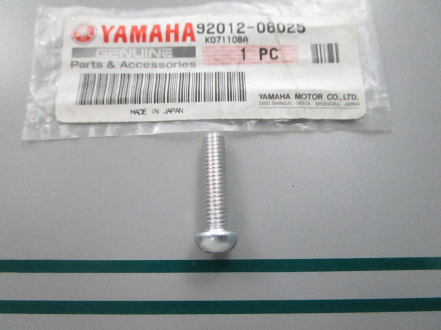 NEW OEM 92012-06025 Yamaha Button Head Bolt 0810