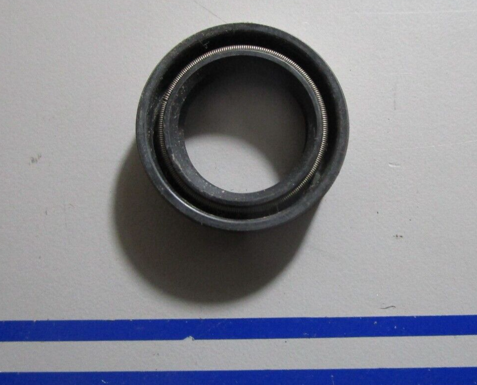 *NEW OEM* 0770 Mercury Quicksilver Oil Seal 27-56397