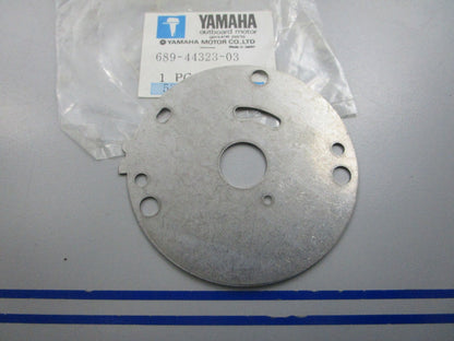 NEW OEM 689-44323-03-00 Yamaha Outer Plate 0810