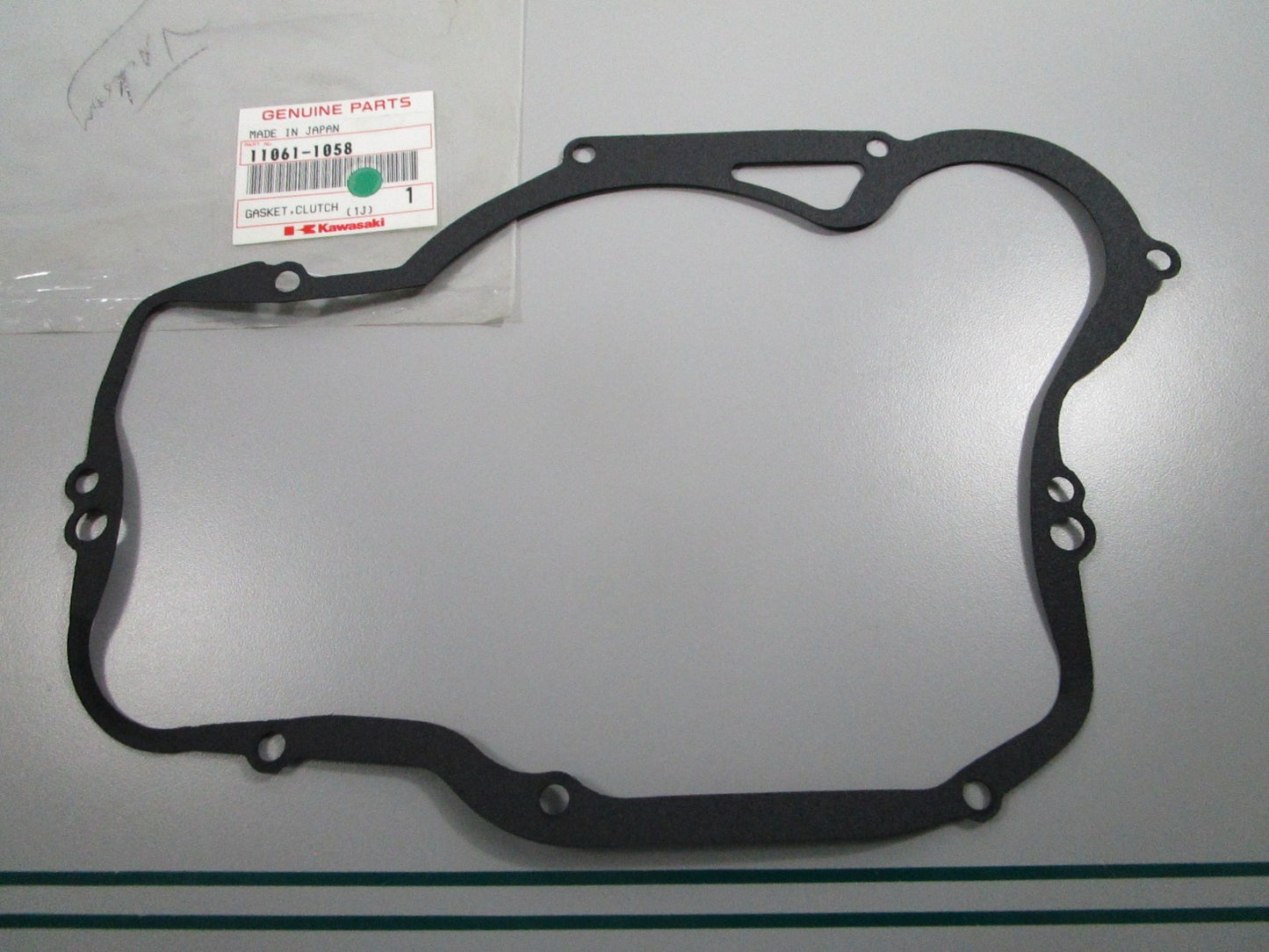 NEW OEM 11061-1058 Kawasaki Clutch Gasket 0810