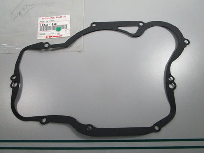 NEW OEM 11061-1058 Kawasaki Clutch Gasket 0810