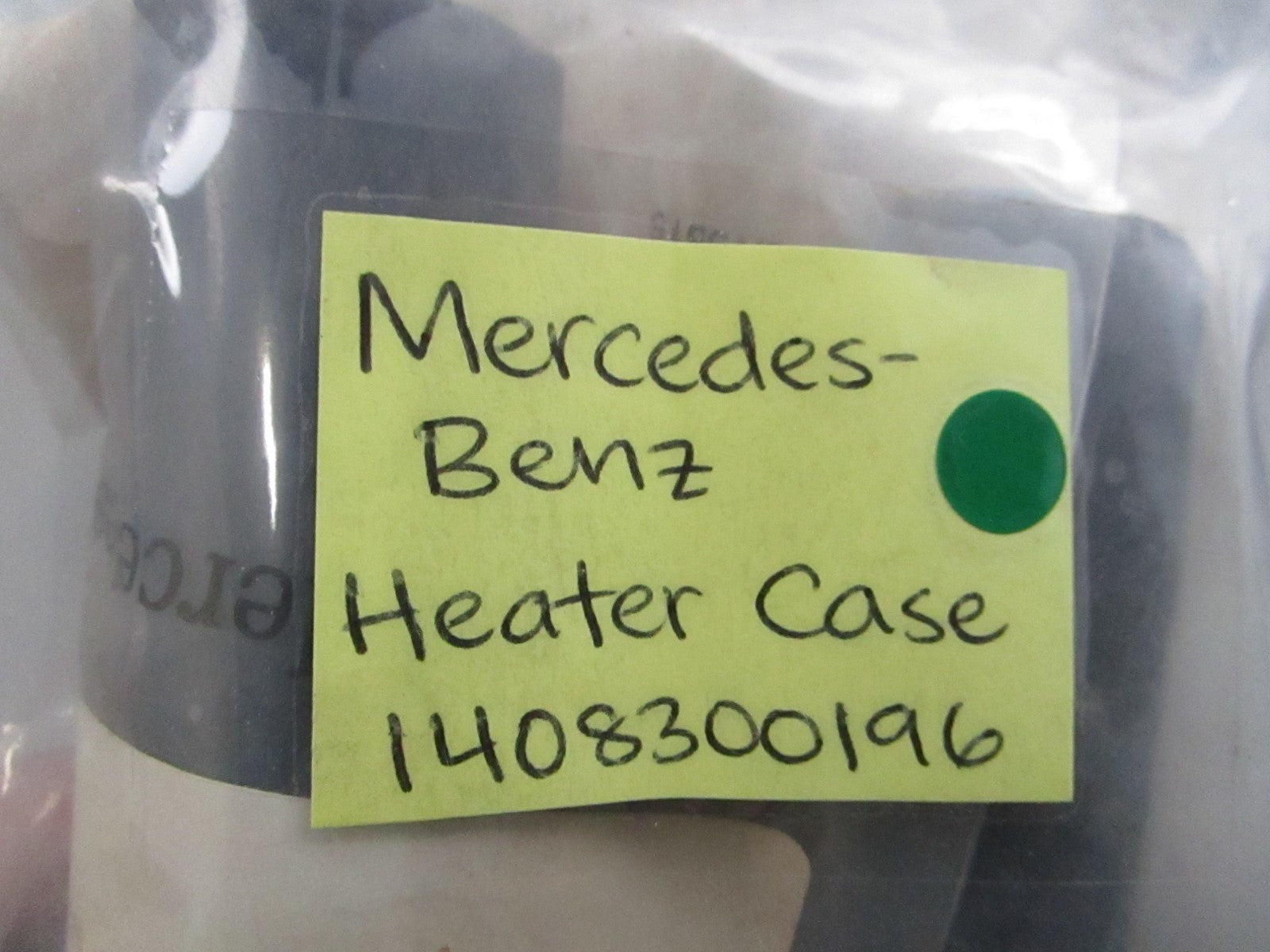 NEW OEM 1408300196 Mercedes-Benz Heater Case 0810