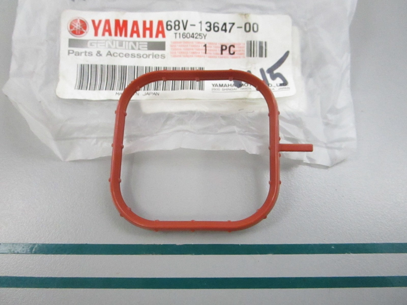 NEW OEM 68V-13647-00-00 Yamaha Gasket 0810