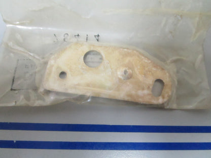 *NEW OEM* 0810 Mercury Quicksilver Retainer 78414