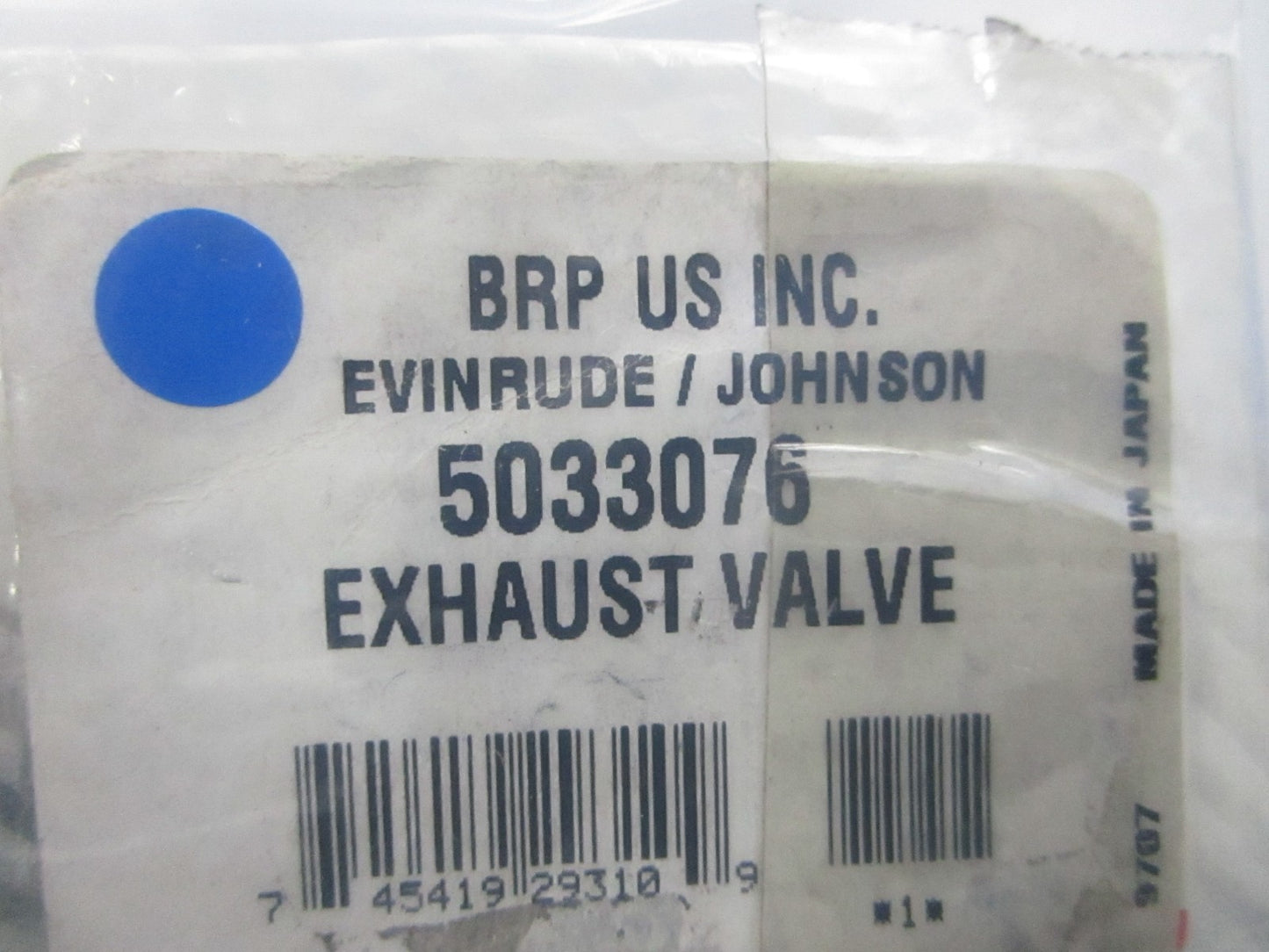 *NEW OEM* 0720 OMC Johnson Evinrude Exhaust Valve 5033076