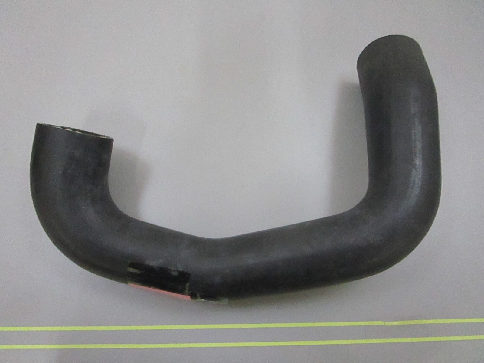 *NEW OEM* 0810 Volvo Penta Hose 3860850