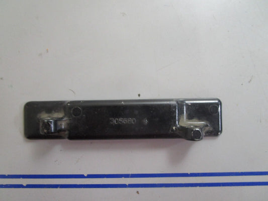 *NEW OEM* 0810 OMC Johnson Evinrude Guard 305680 0305680