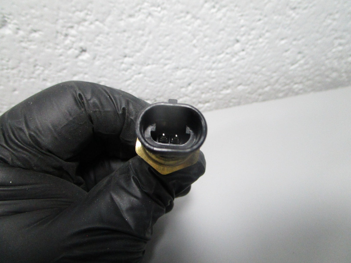 NEW OEM 3865312 Cummins Temperature Sensor 0810