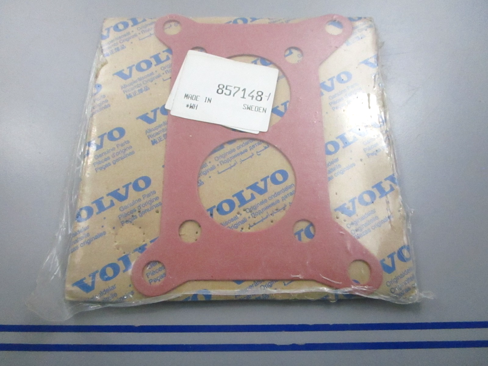 NEW OEM 857148 Volvo Penta Gasket 0810