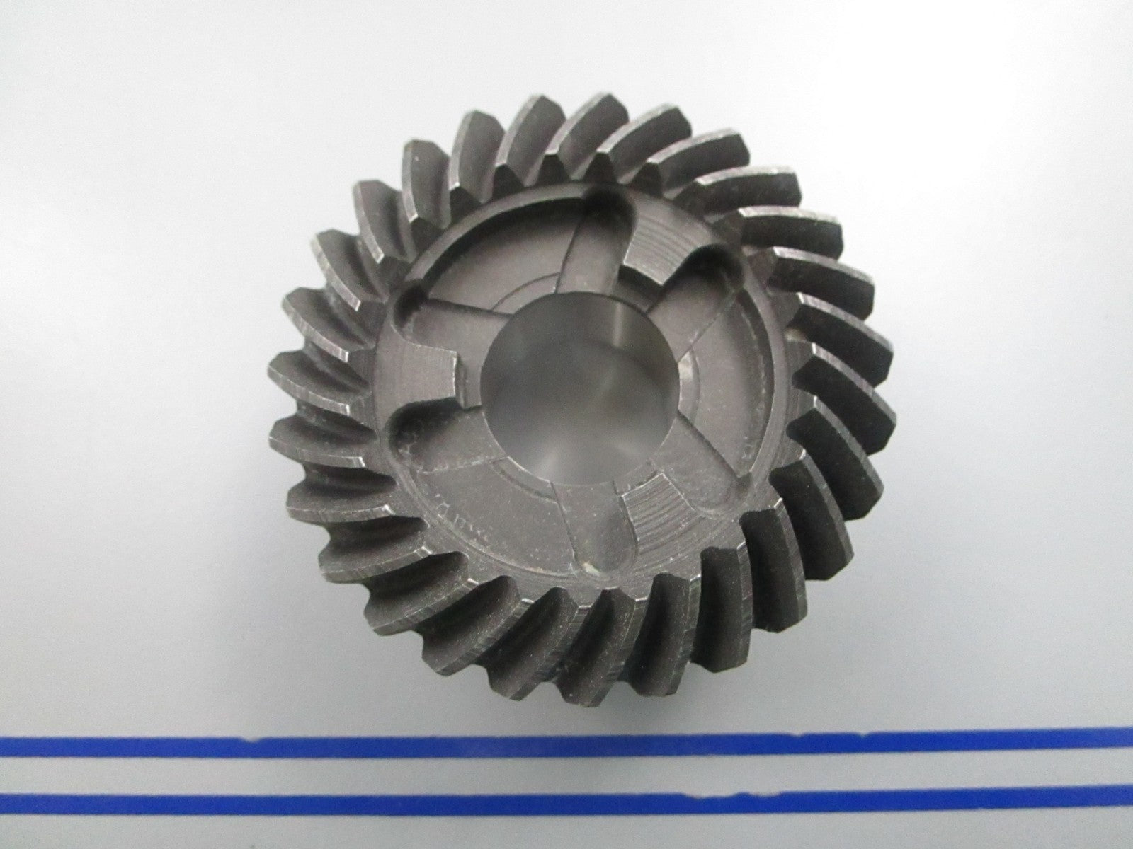 NEW OEM OMC Johnson Evinrude 325360 0325360 27T Reverse Gear 0810