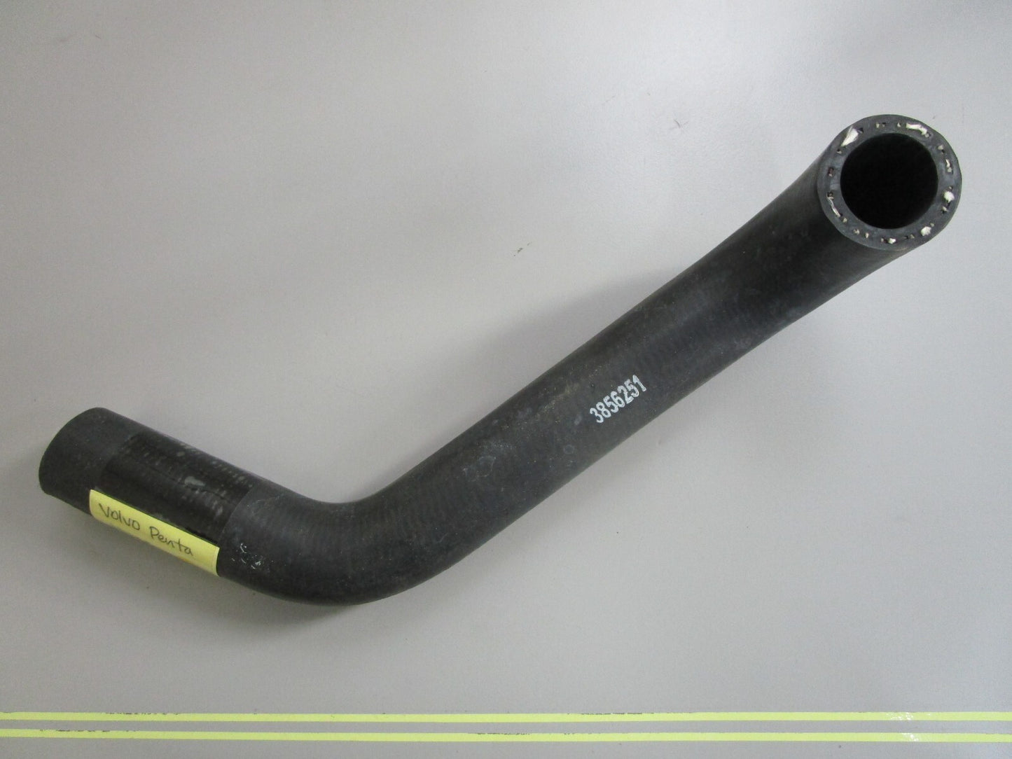 *NEW OEM* 0820 Volvo Penta Hose 3856251
