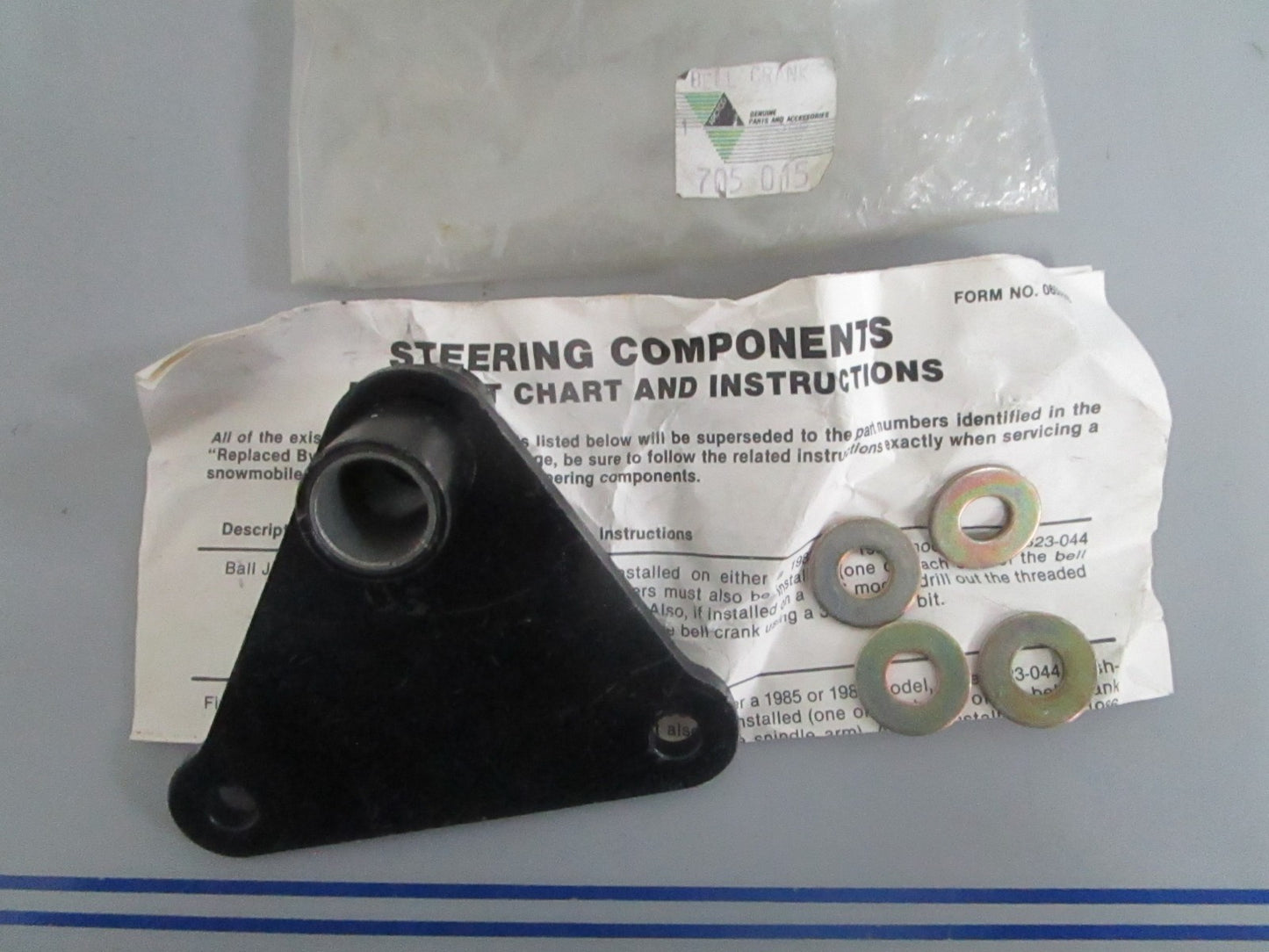 *NEW OEM* 0820 Arctic Cat Bell Crank Assy 0705-015