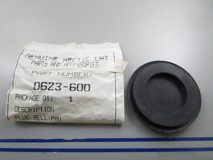 *NEW OEM* 0810 Arctic Cat Plug 0623-600