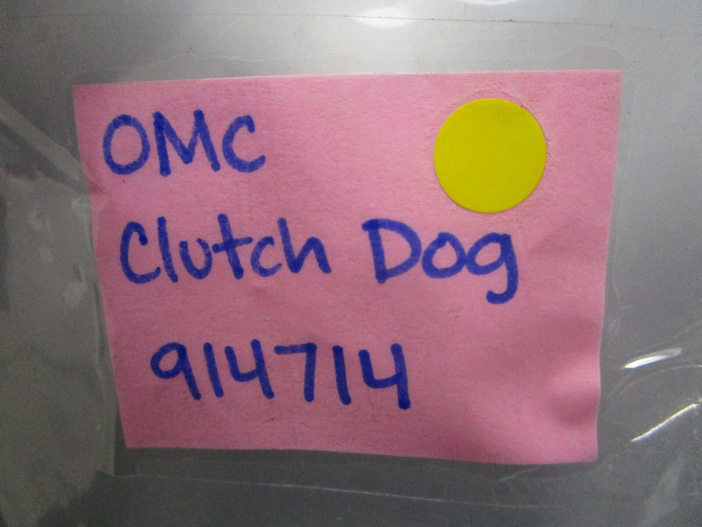 *NEW OEM* 0750 OMC Johnson Evinrude CLUTCH DOG 914714 0914714