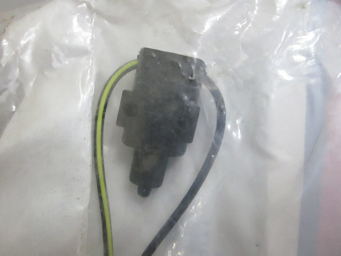 *NEW OEM* 0820 OMC Johnson Evinrude Neutral Start Switch 586861 0586861