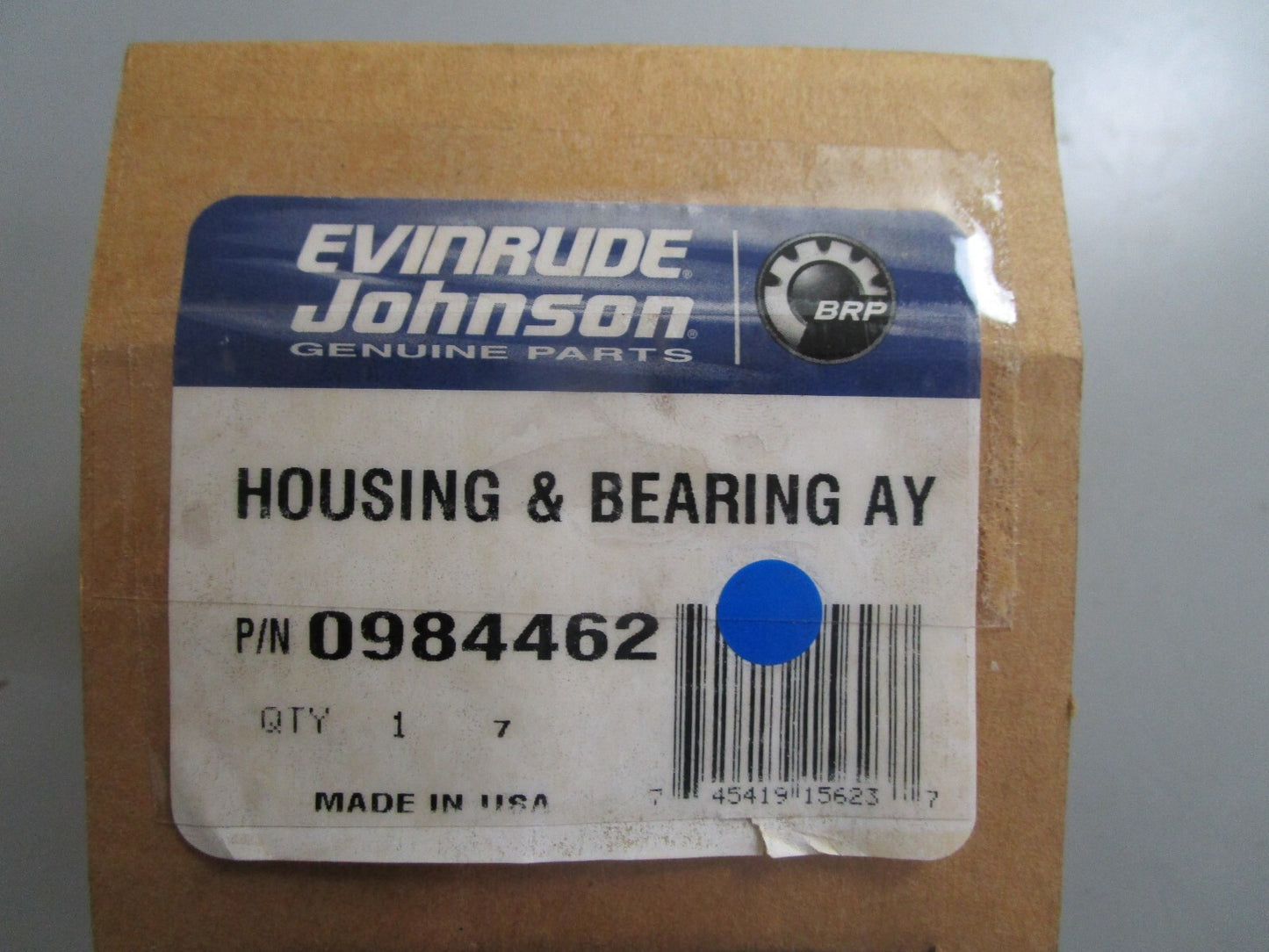 *NEW OEM* 0810 OMC Johnson Evinrude Housing & Bearing Assembly 984462 0984462