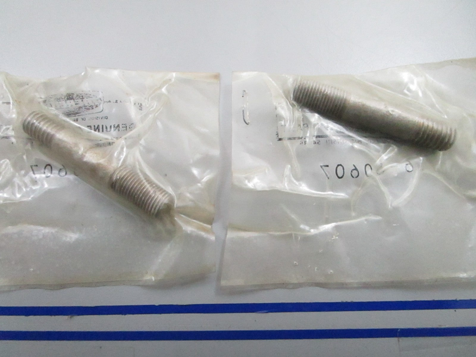 *NEW OEM* (LOT OF 2) 0840 Mercury Quicksilver Stud 16-60607