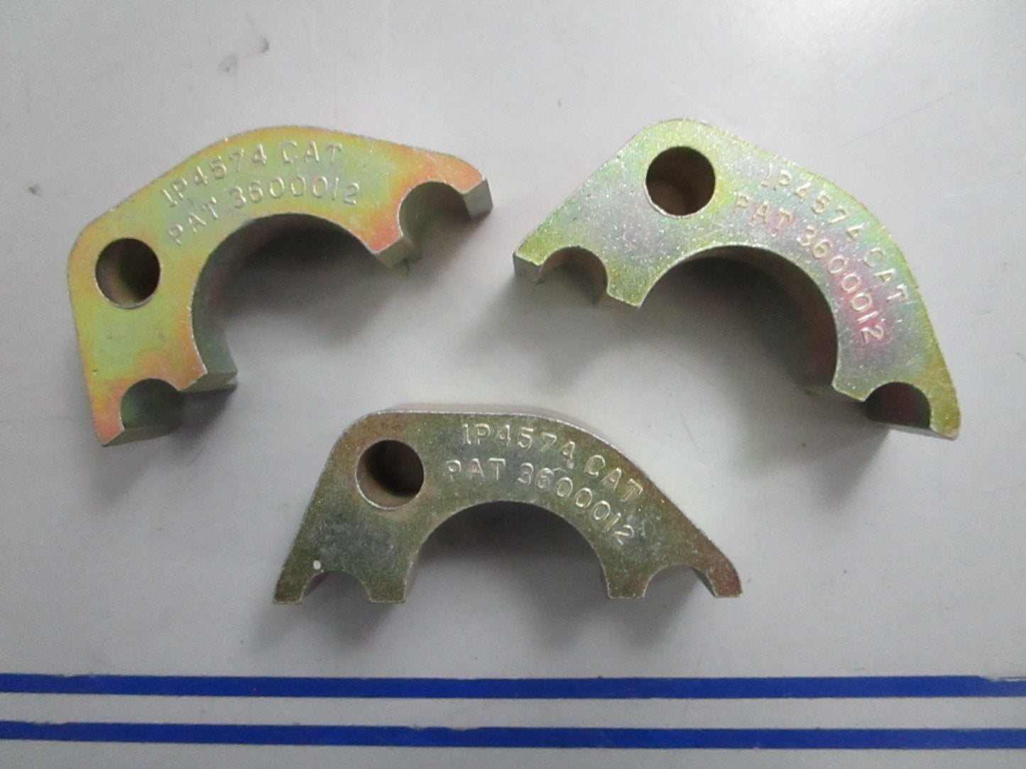 *NEW OEM* (LOT OF 3) 0820 CAT Half Flange 1P-4574