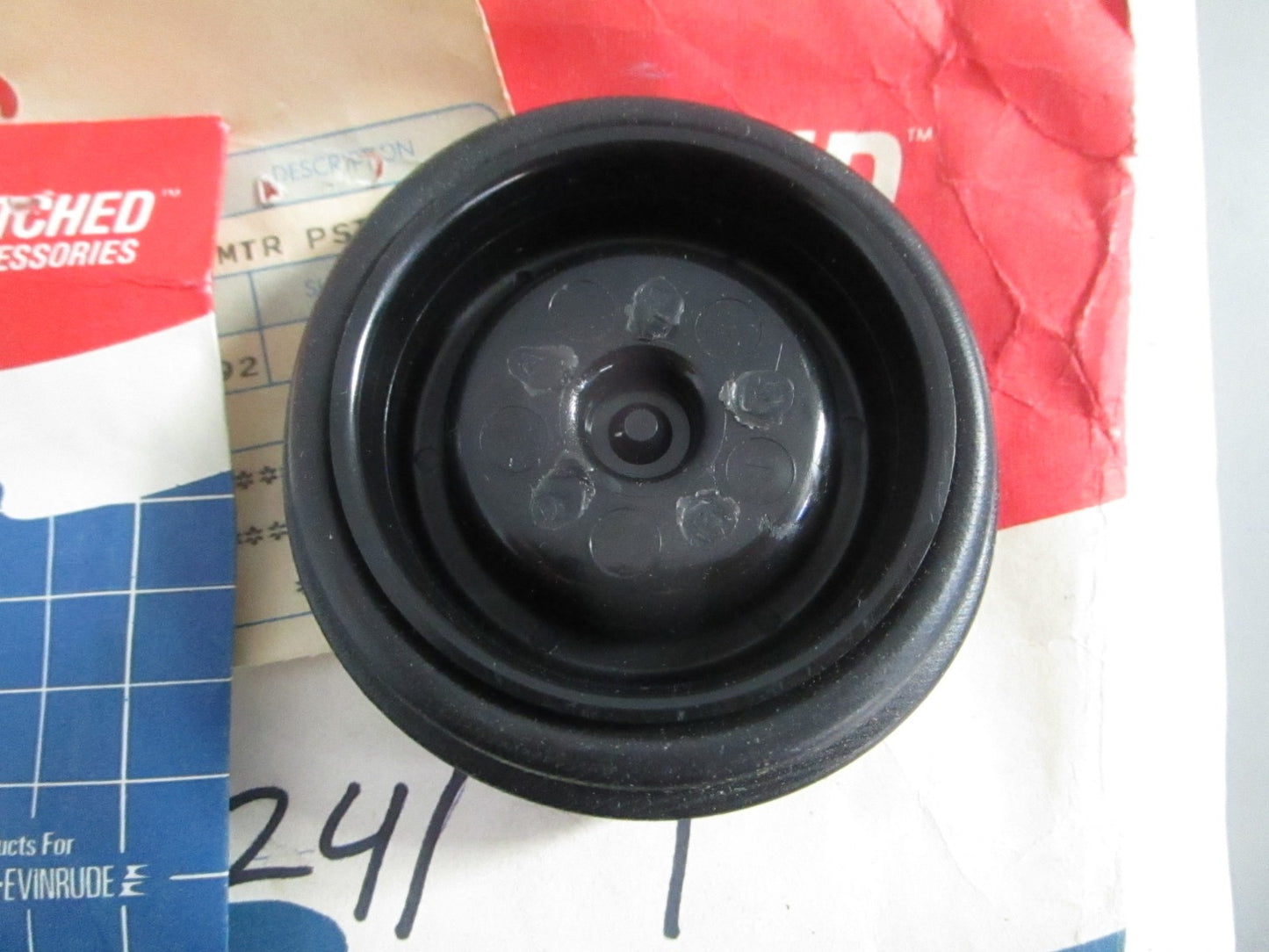 NEW OEM 175241 0175241 OMC Johnson Evinrude Motor Piston Kit 0820