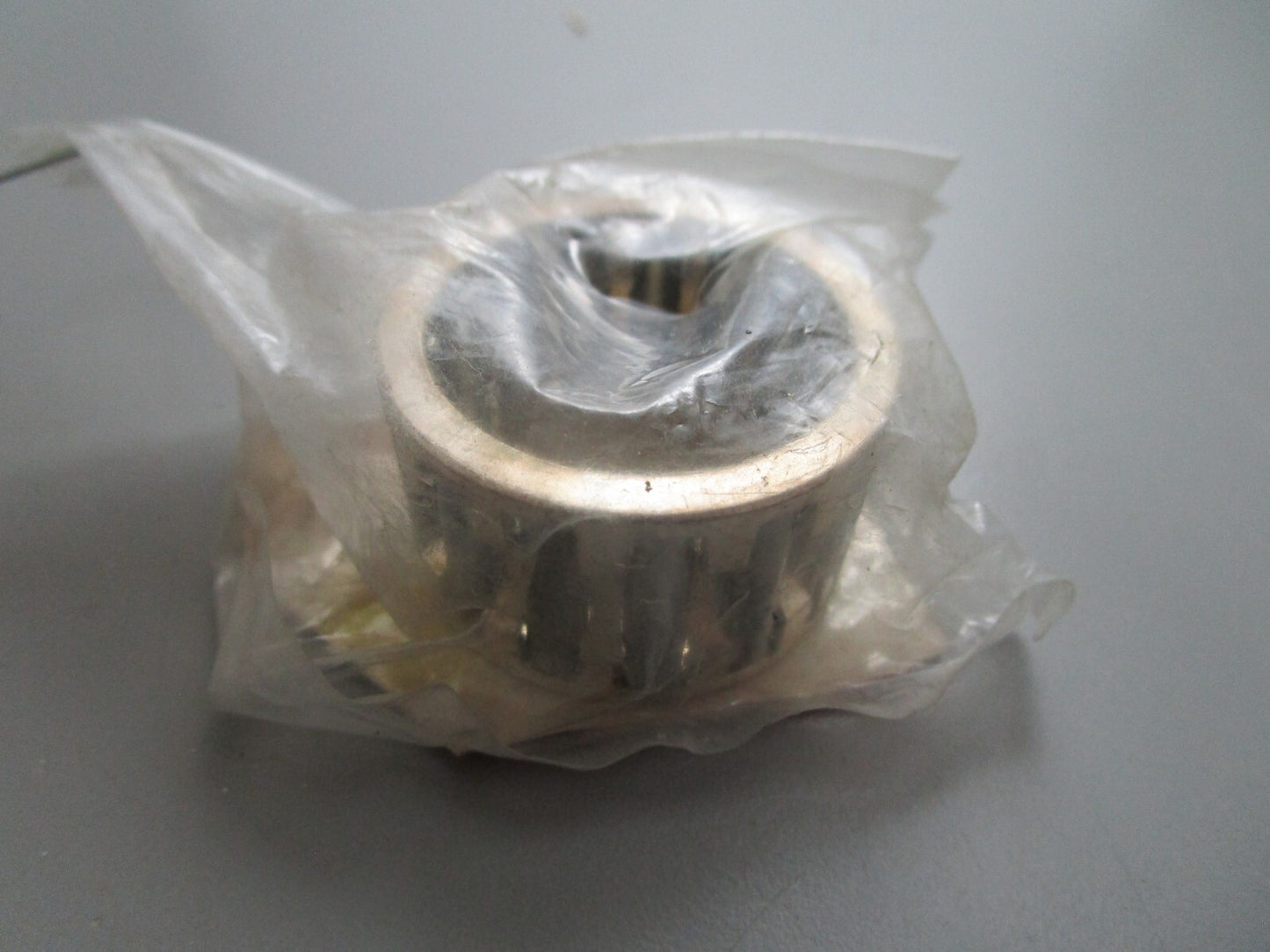 *NEW OEM* 0820 Suzuki Bearing 09263-28018-000
