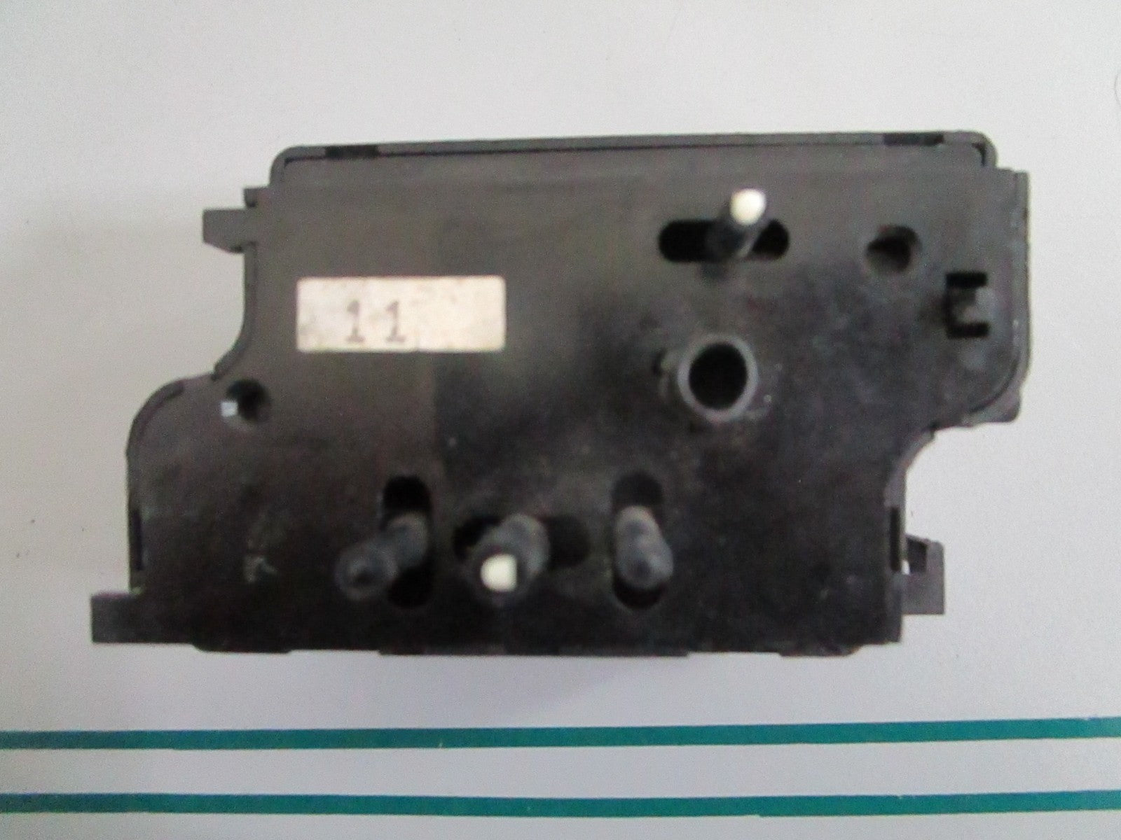 NEW OEM 0028205910 Mercedes-Benz Seat Adjustment Switch 0820