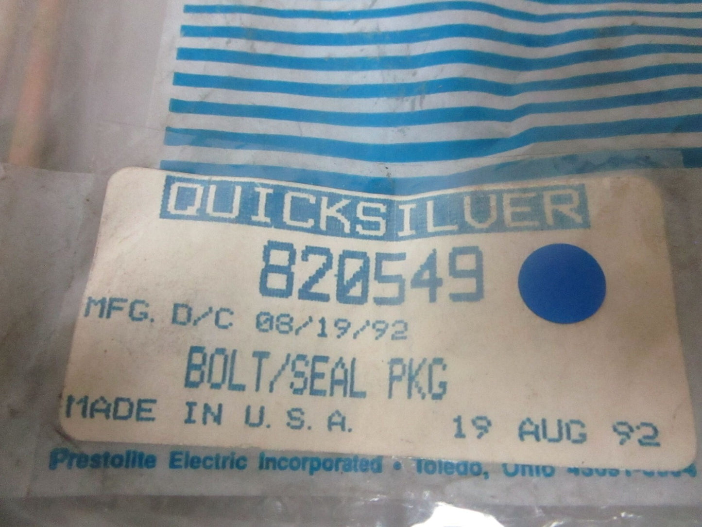 *NEW OEM* 0770 Mercury Quicksilver Bolt/Seal Package 820549