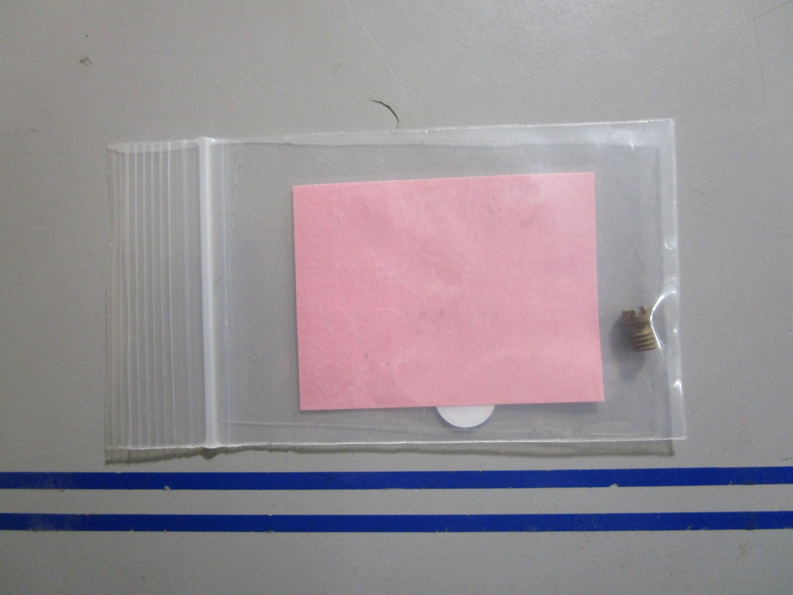 *NEW OEM* 0810 OMC Johnson Evinrude .060 Orifice (60) 327092 0327092